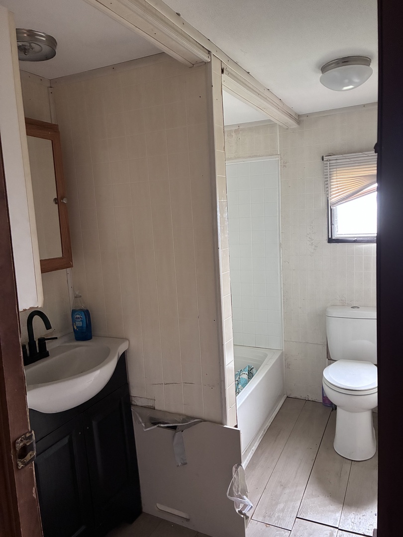 198 Park Lane Property Photo 2