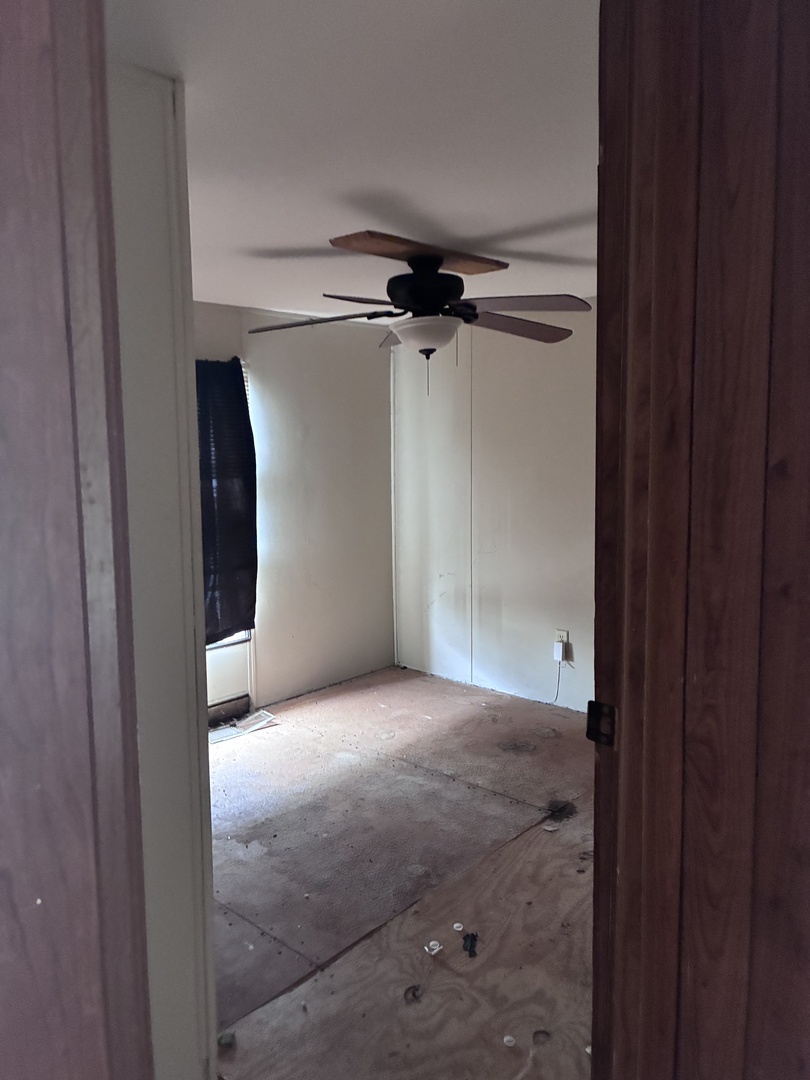 198 Park Lane Property Photo 3