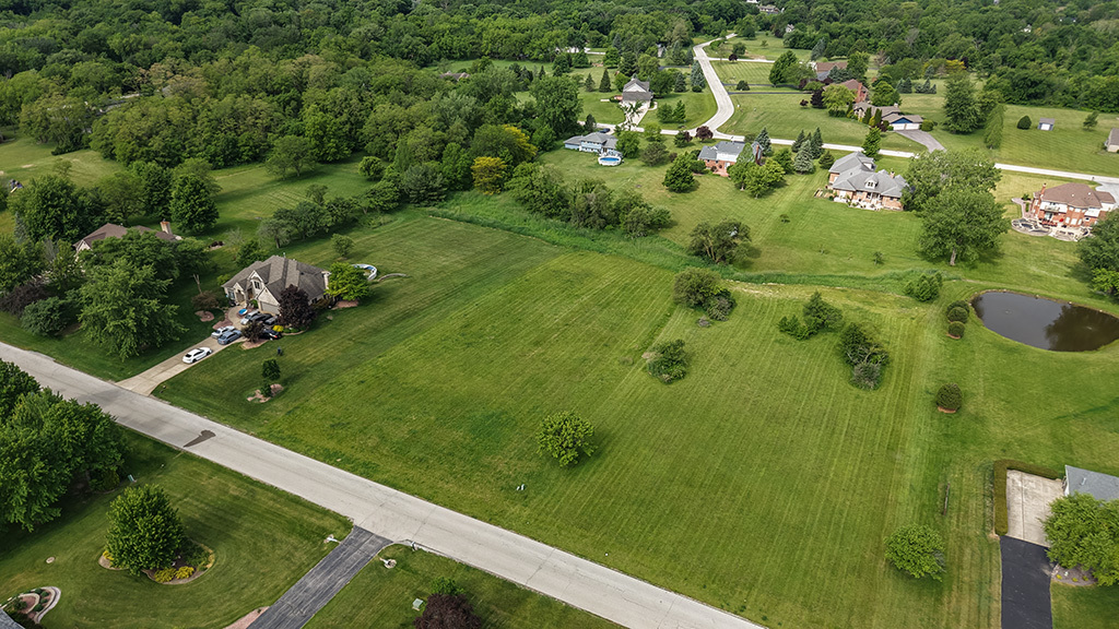 26760 S Foxwood Drive Property Photo 6