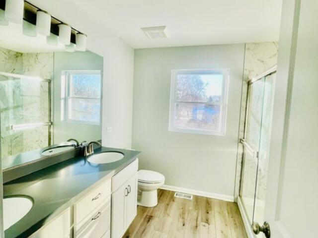 820 N Van Buren Street Property Photo 7