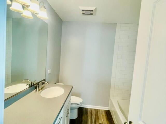 820 N Van Buren Street Property Photo 10