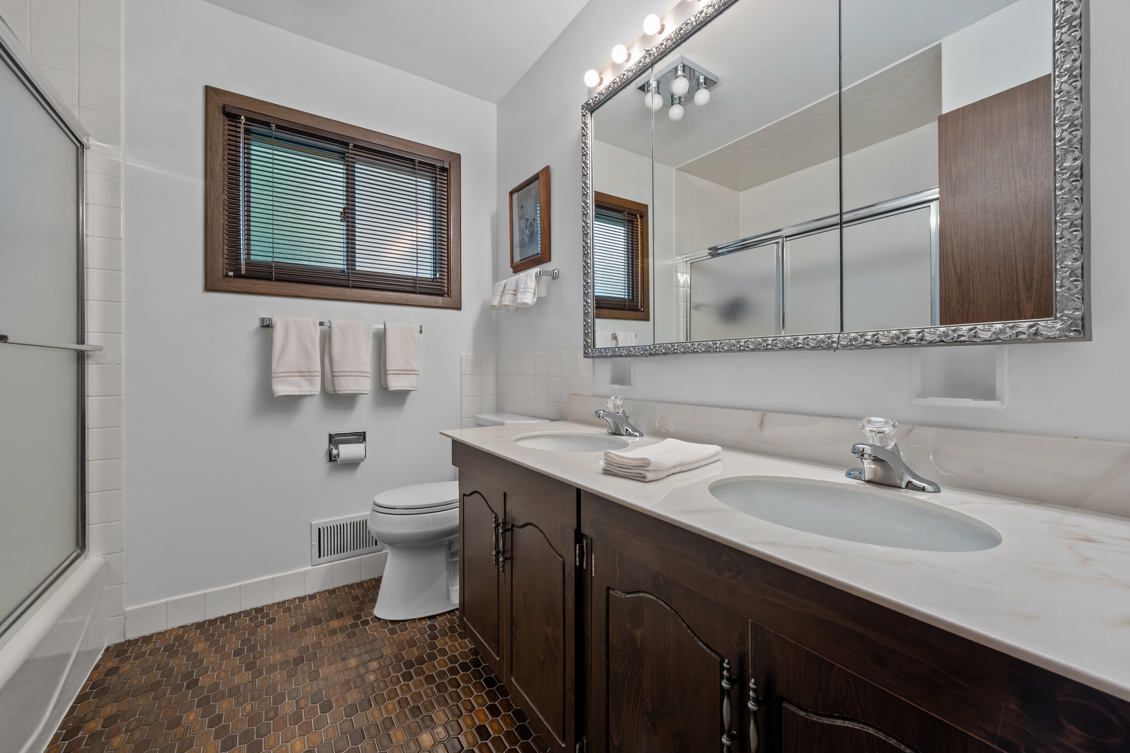 40 Fairview Avenue Property Photo 19