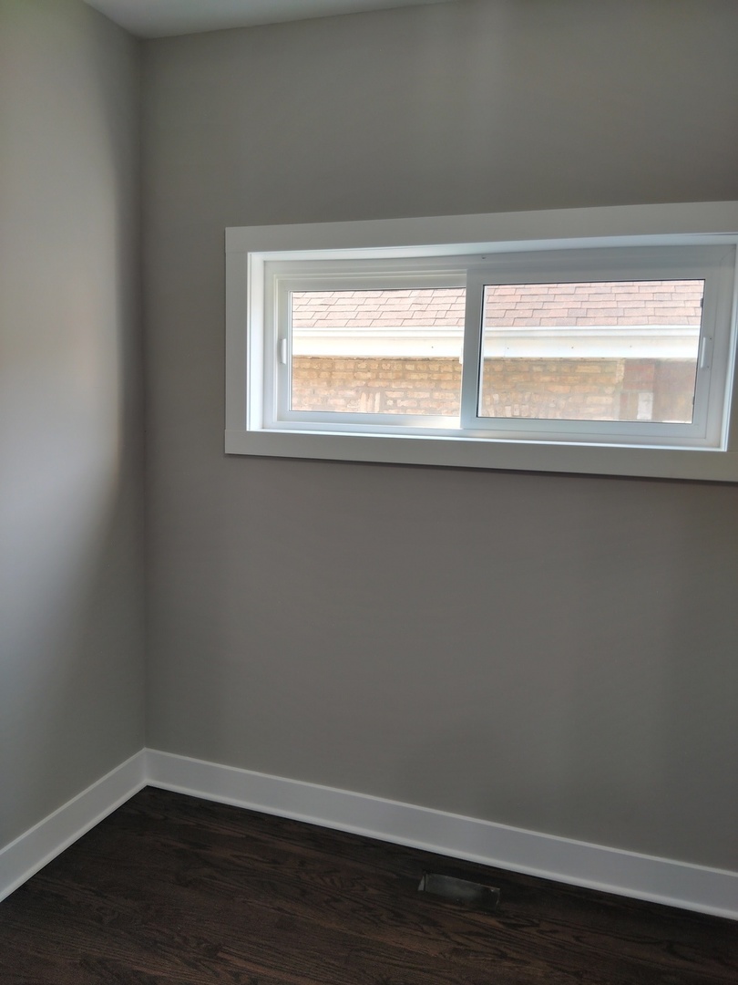 5806 S Talman Avenue Property Photo 7