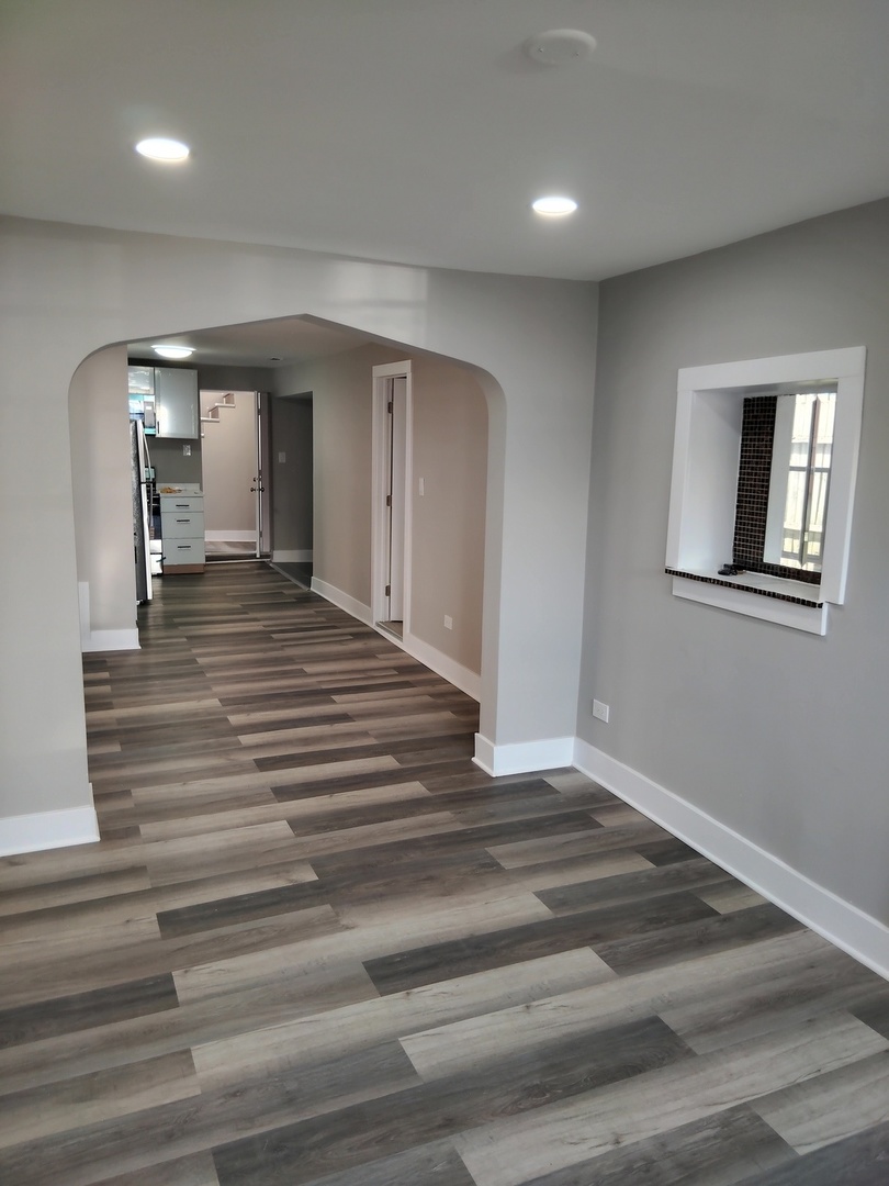 5806 S Talman Avenue Property Photo 13