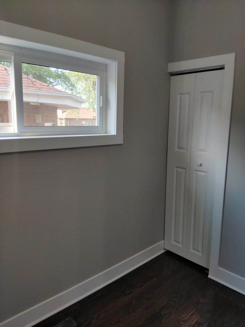 5806 S Talman Avenue Property Photo 17