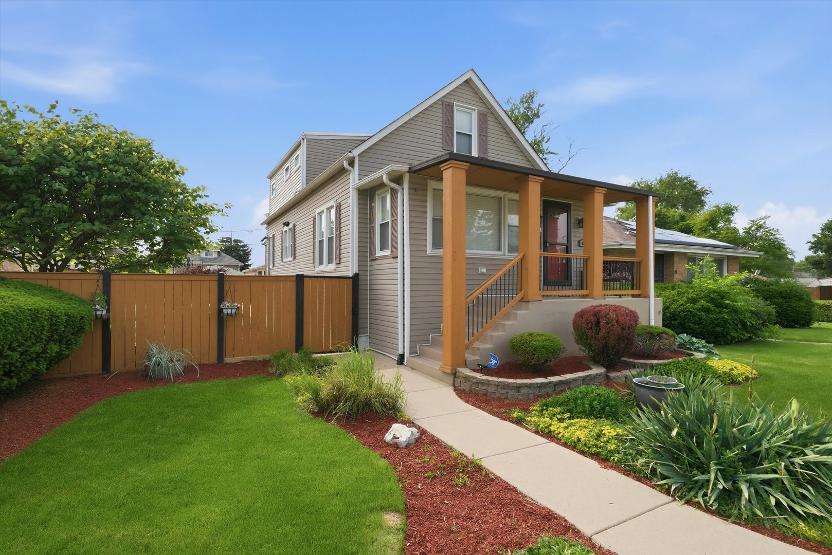 12654322 Property Photo 1