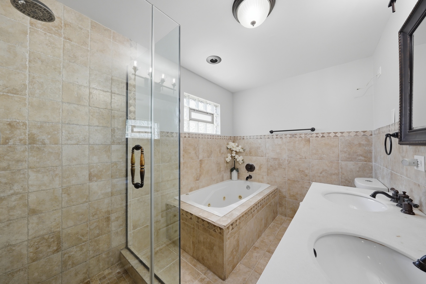 12654322 Property Photo 27