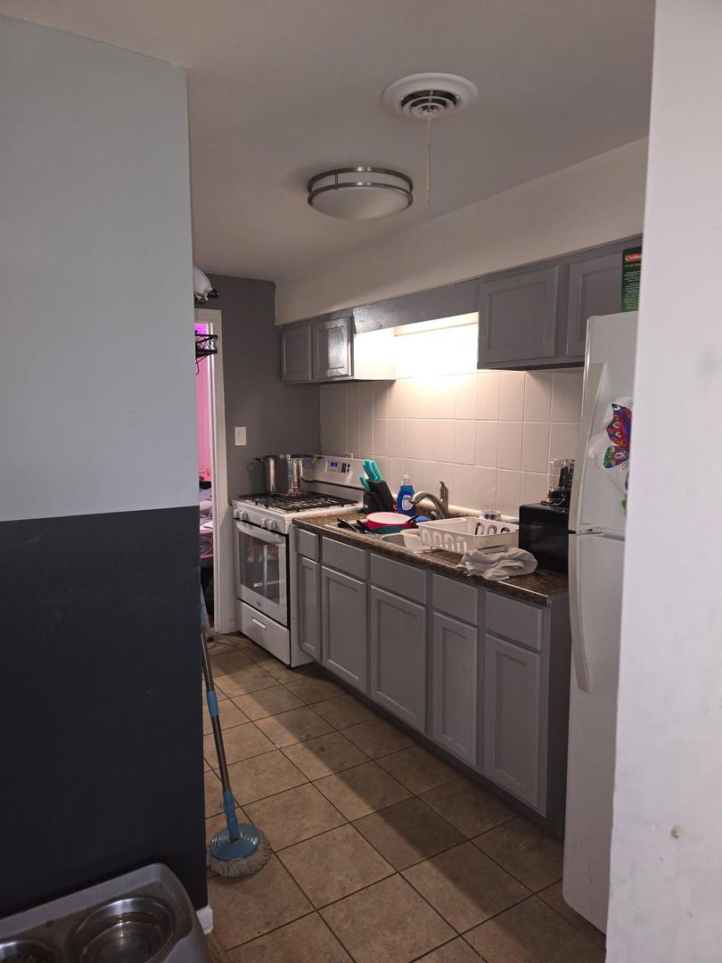 5512 W 79th Street Property Photo 39