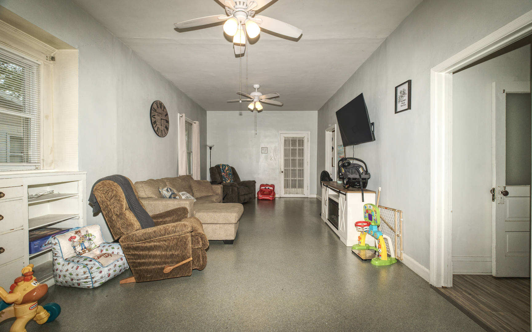 2108 Camanche Avenue Property Photo 4
