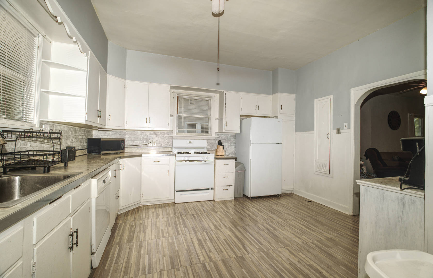 2108 Camanche Avenue Property Photo 5