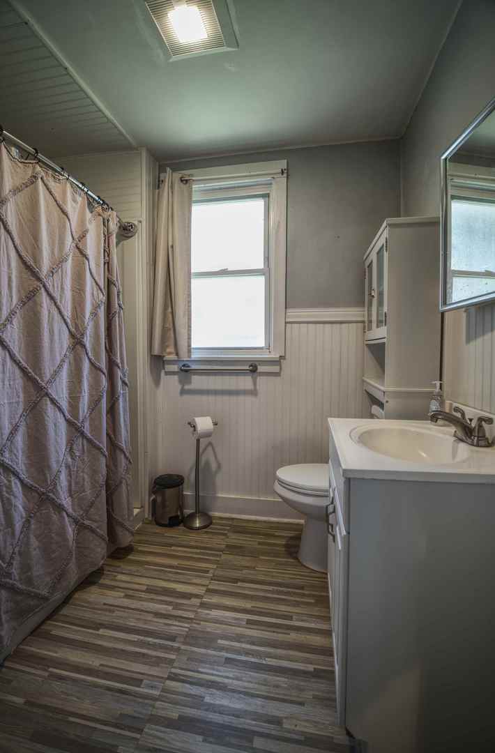 2108 Camanche Avenue Property Photo 8