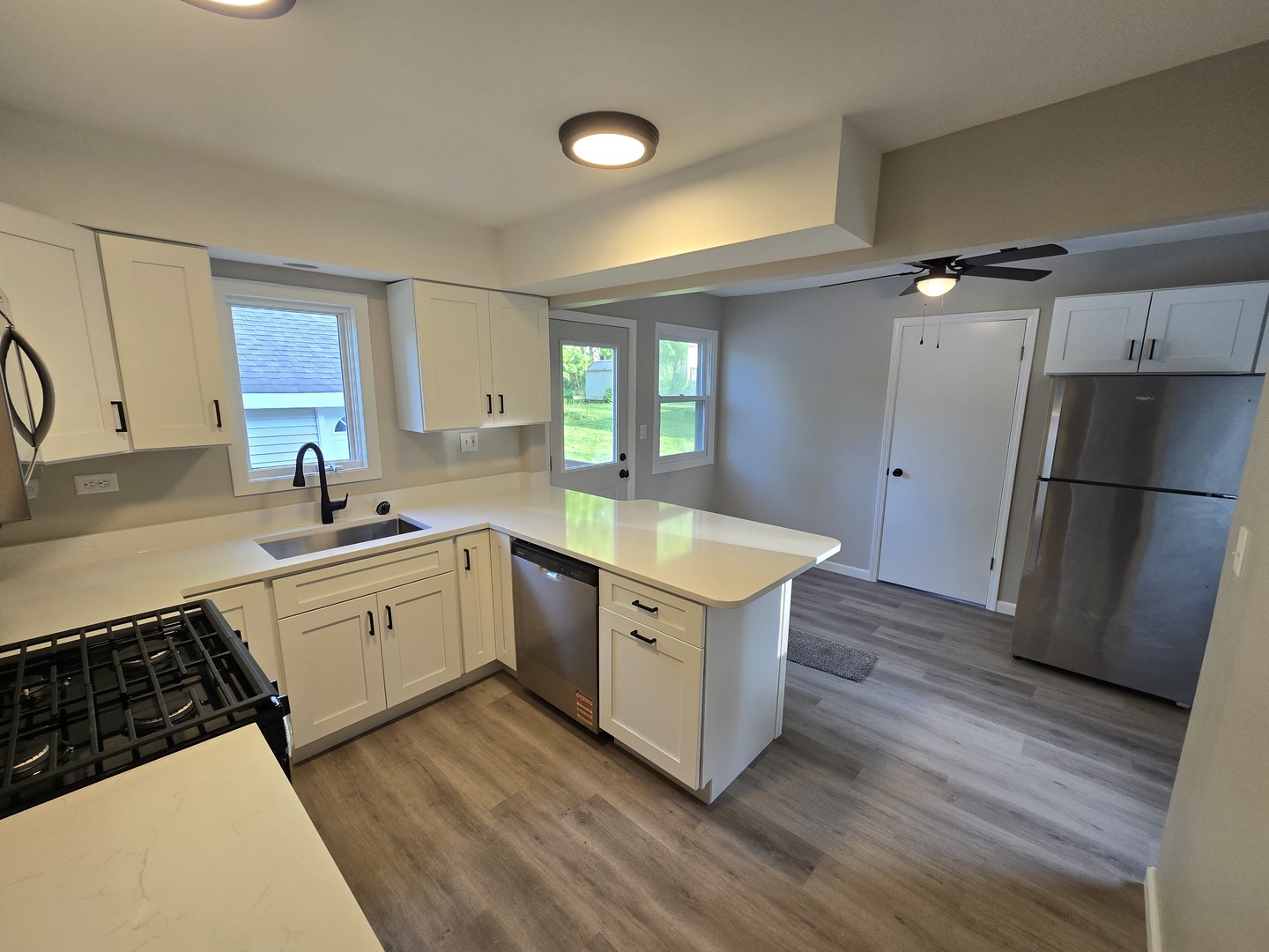 7602 Arbor Road Property Photo 10