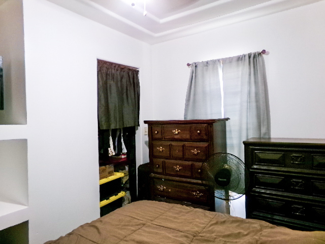 3325 Halsted Street Property Photo 15