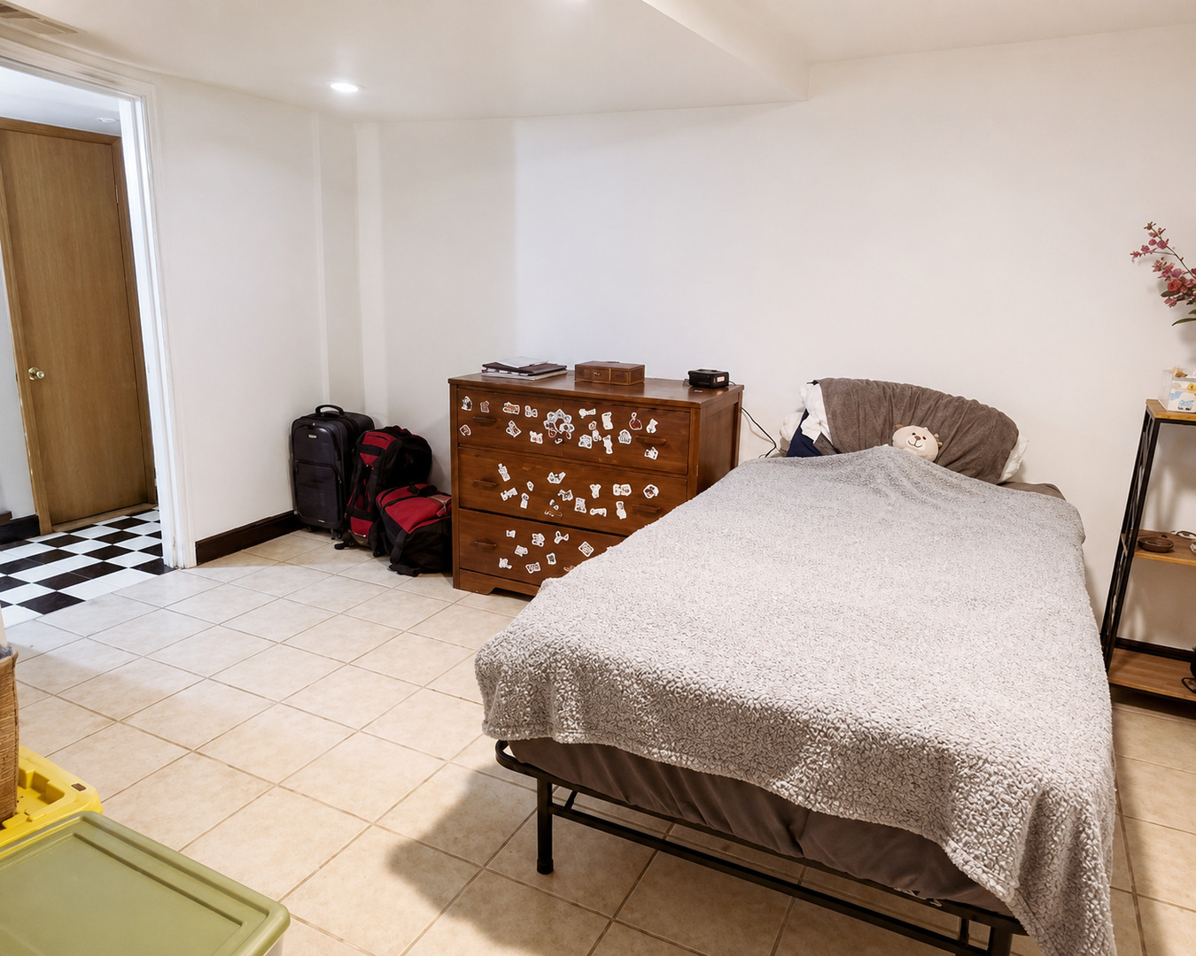 3325 Halsted Street Property Photo 25