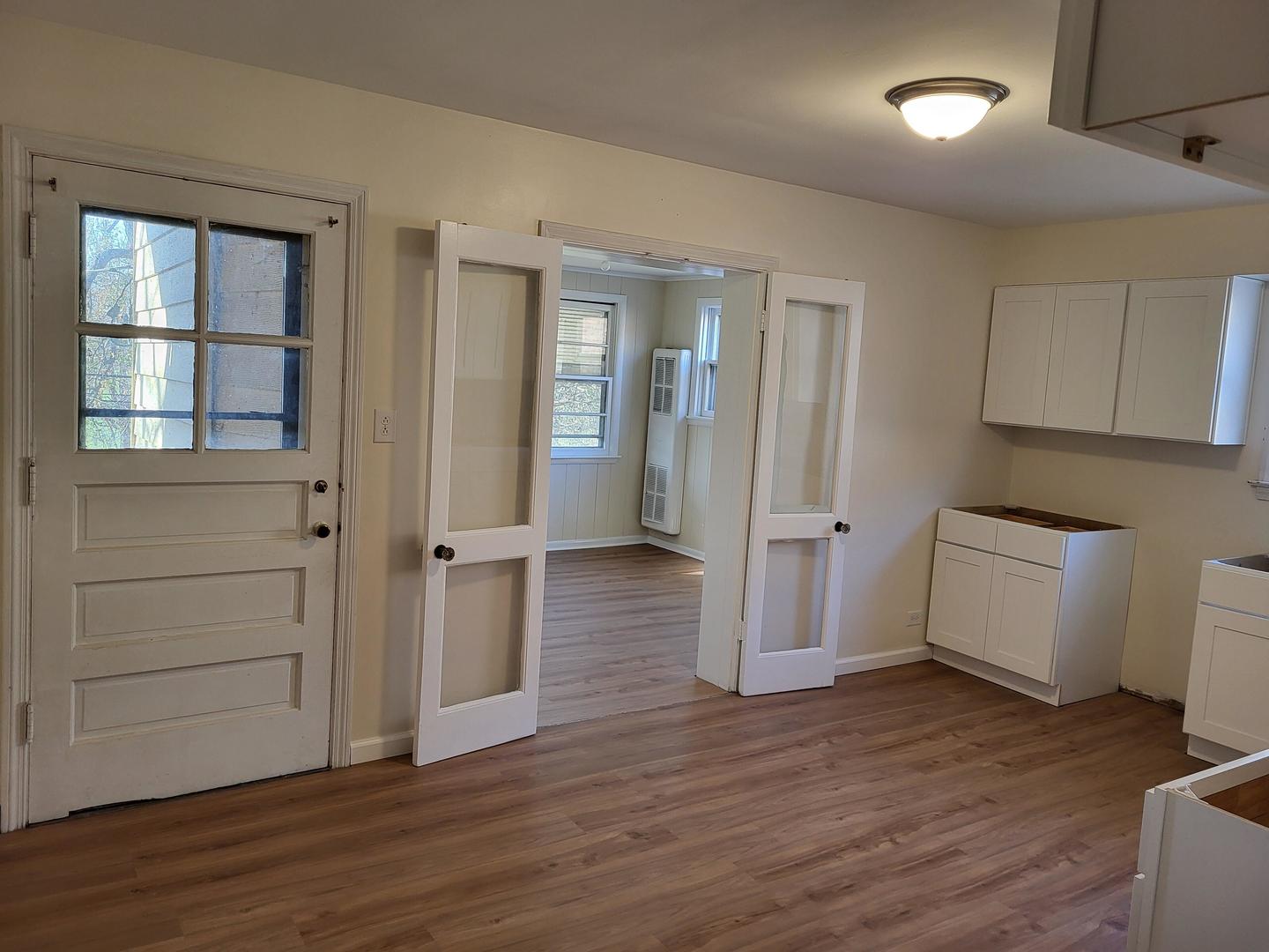 6626-6628 N Seeley Avenue Property Photo 6