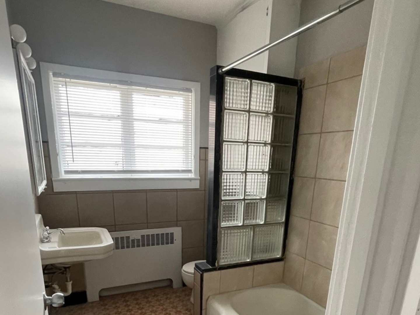 242 46th Street Property Photo 7