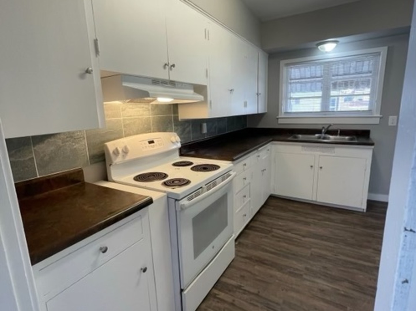 242 46th Street Property Photo 8