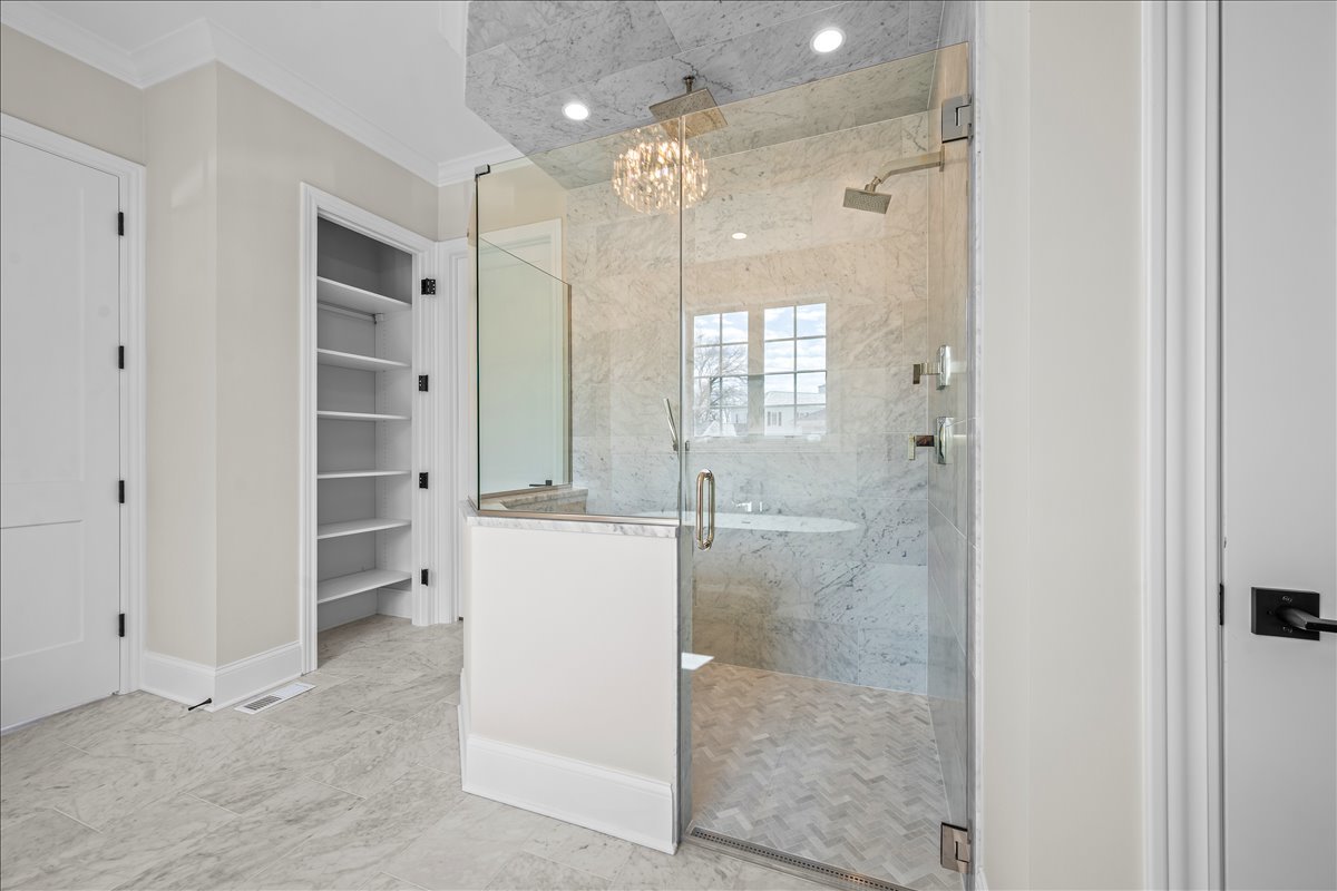 270 Majestic Oak Court Property Photo 12