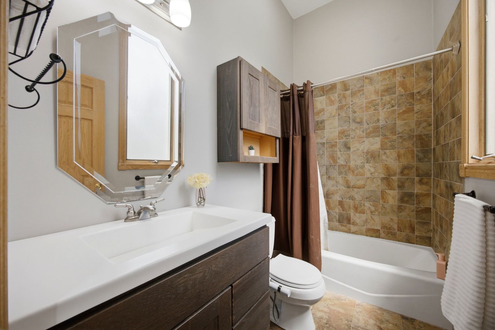 5417 Blodgett Avenue Property Photo 22