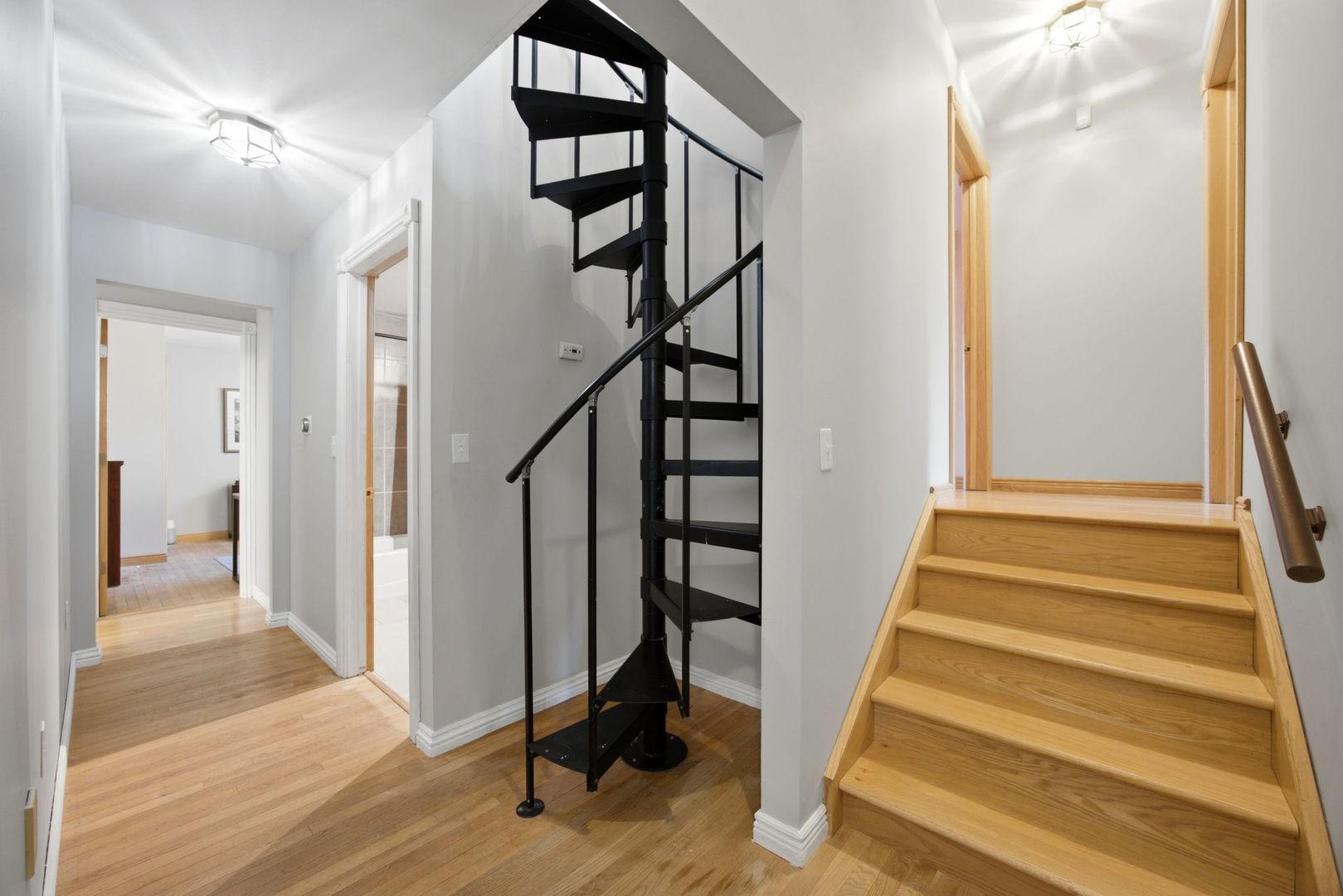 5417 Blodgett Avenue Property Photo 31