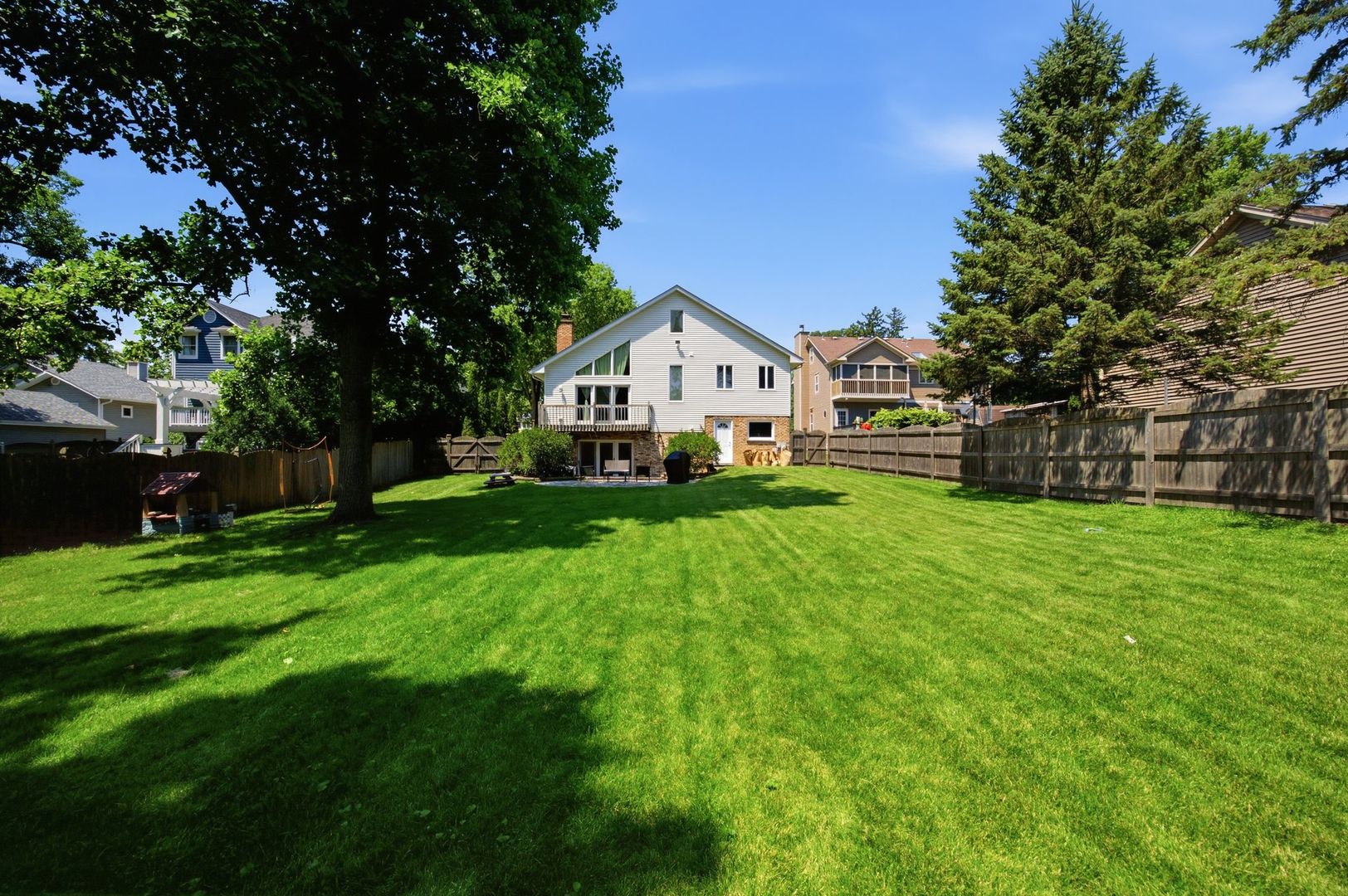 5417 Blodgett Avenue Property Photo 45