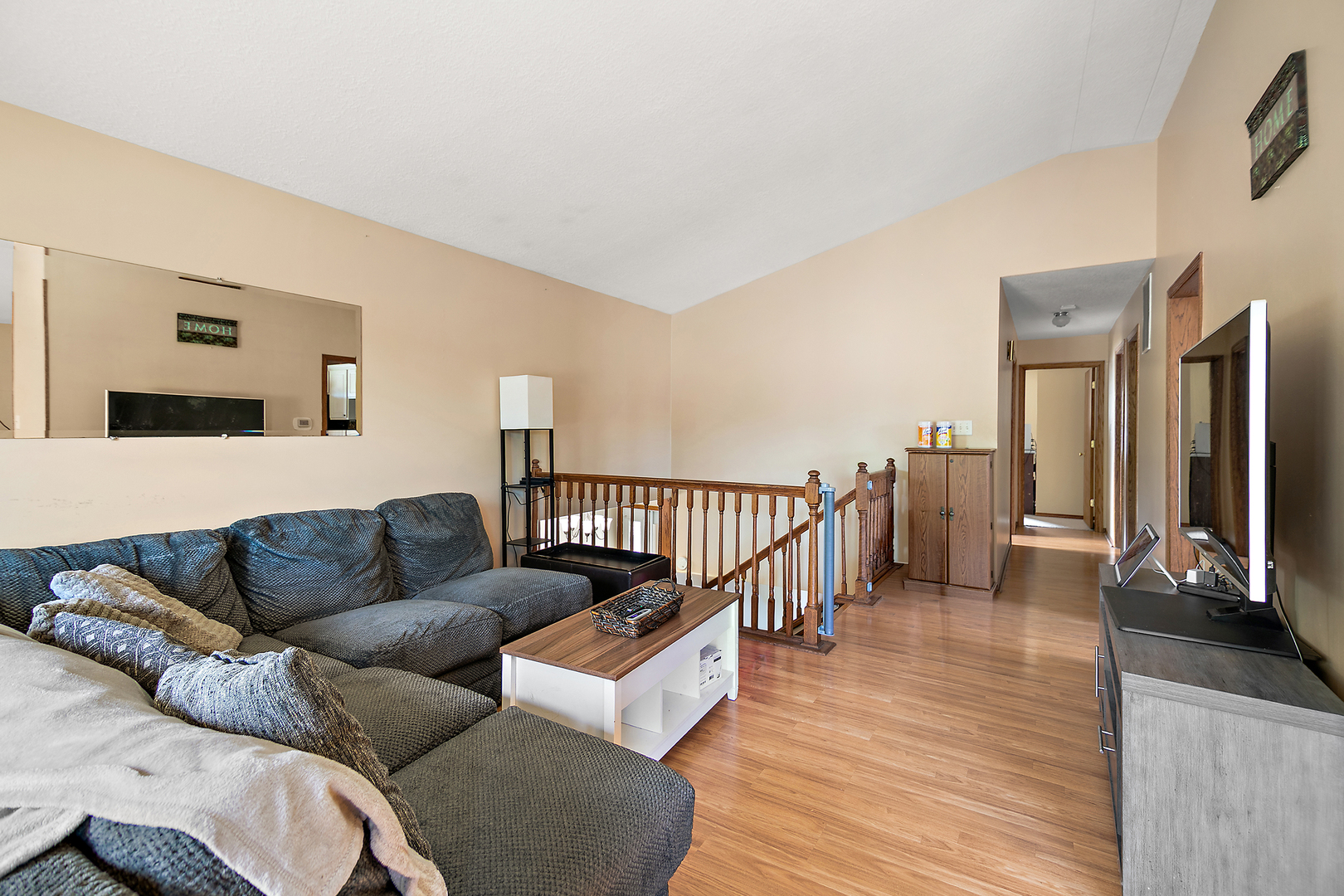 260 Karen Drive Property Photo 4