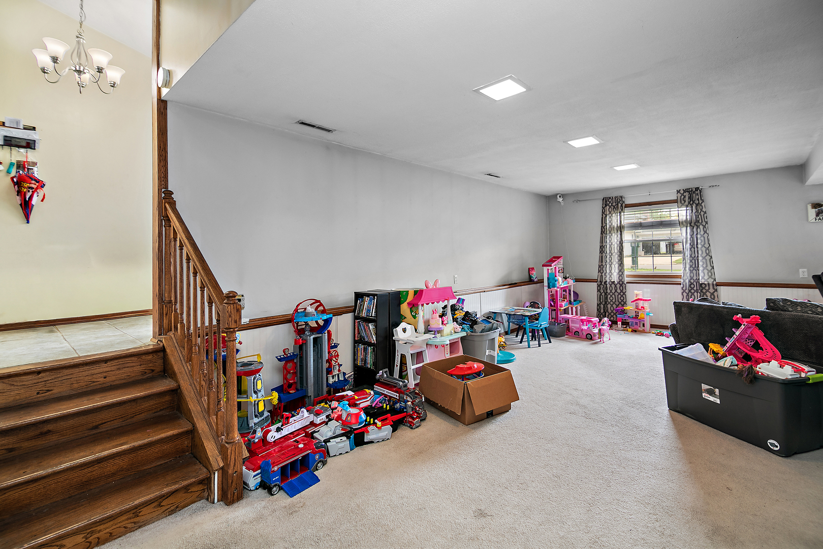 260 Karen Drive Property Photo 12