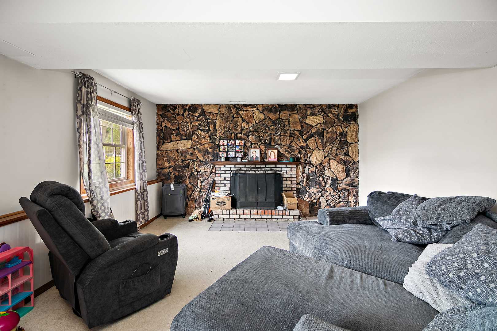 260 Karen Drive Property Photo 14