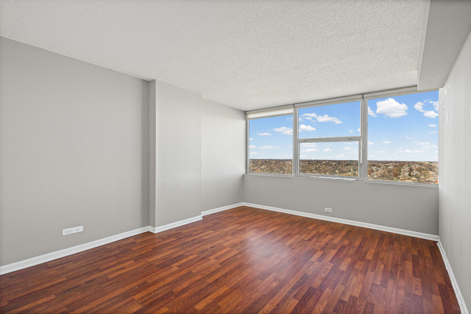 7234 W North Avenue 1608 Property Photo 3