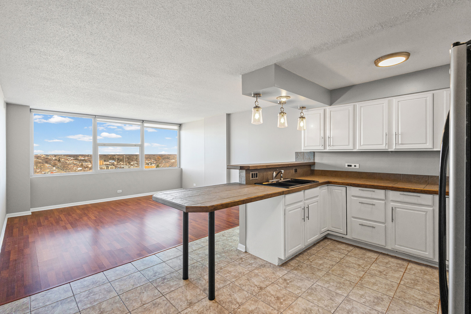 7234 W North Avenue 1608 Property Photo 12