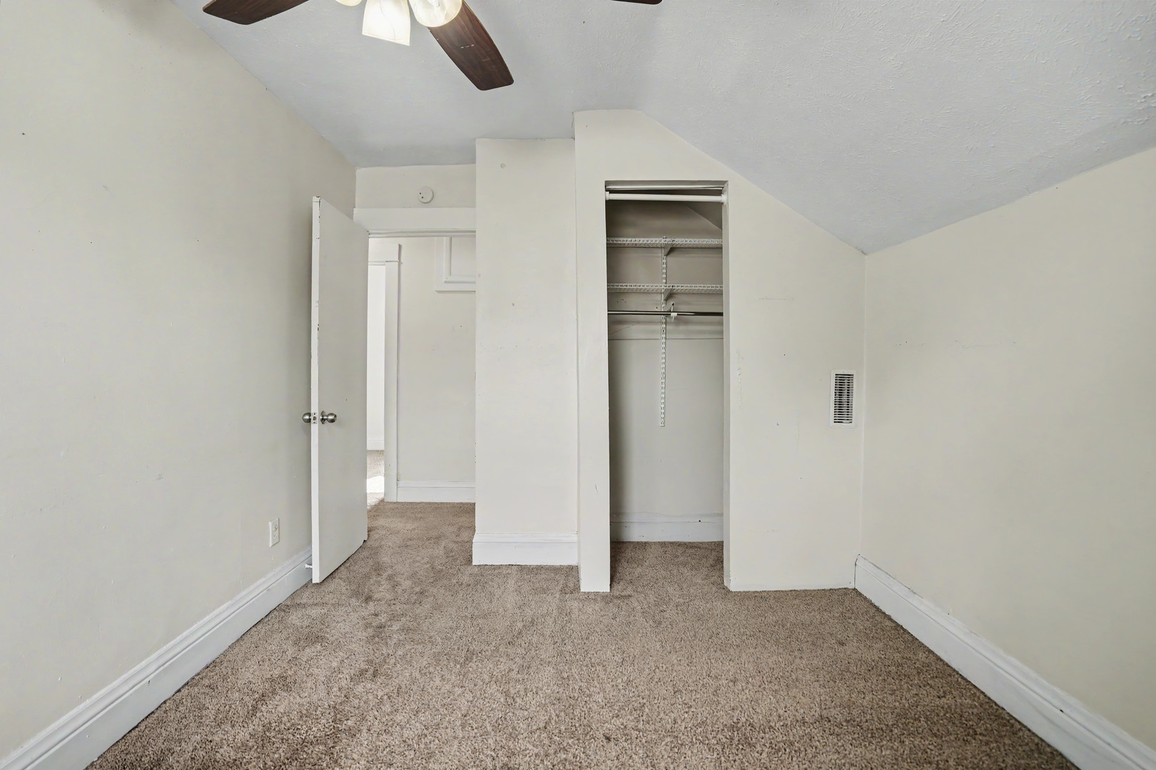 236 15th Avenue Property Photo 16