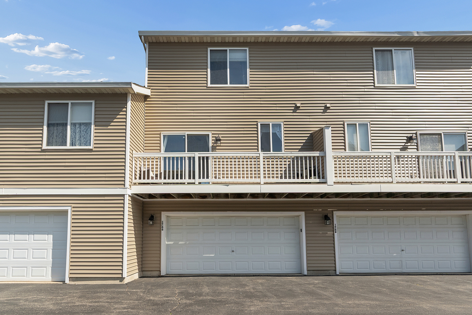 1766 Fieldstone Drive Property Photo 27