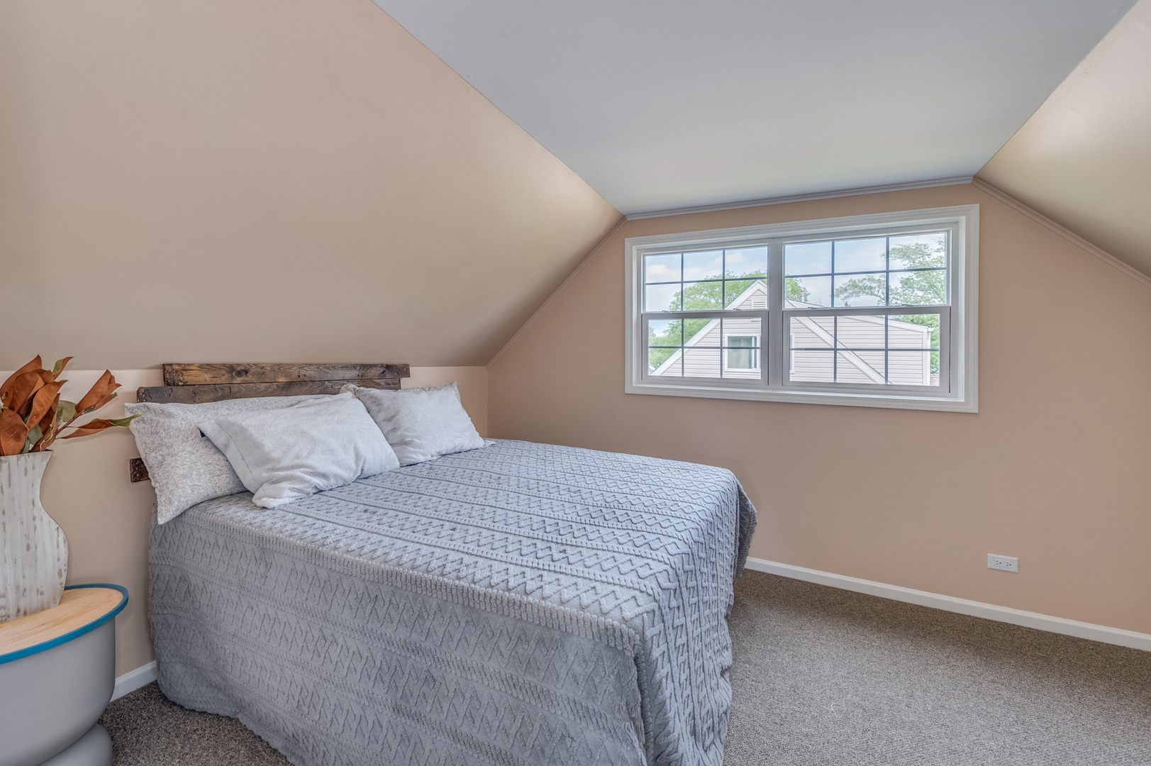 407 Watseka Street Property Photo 15