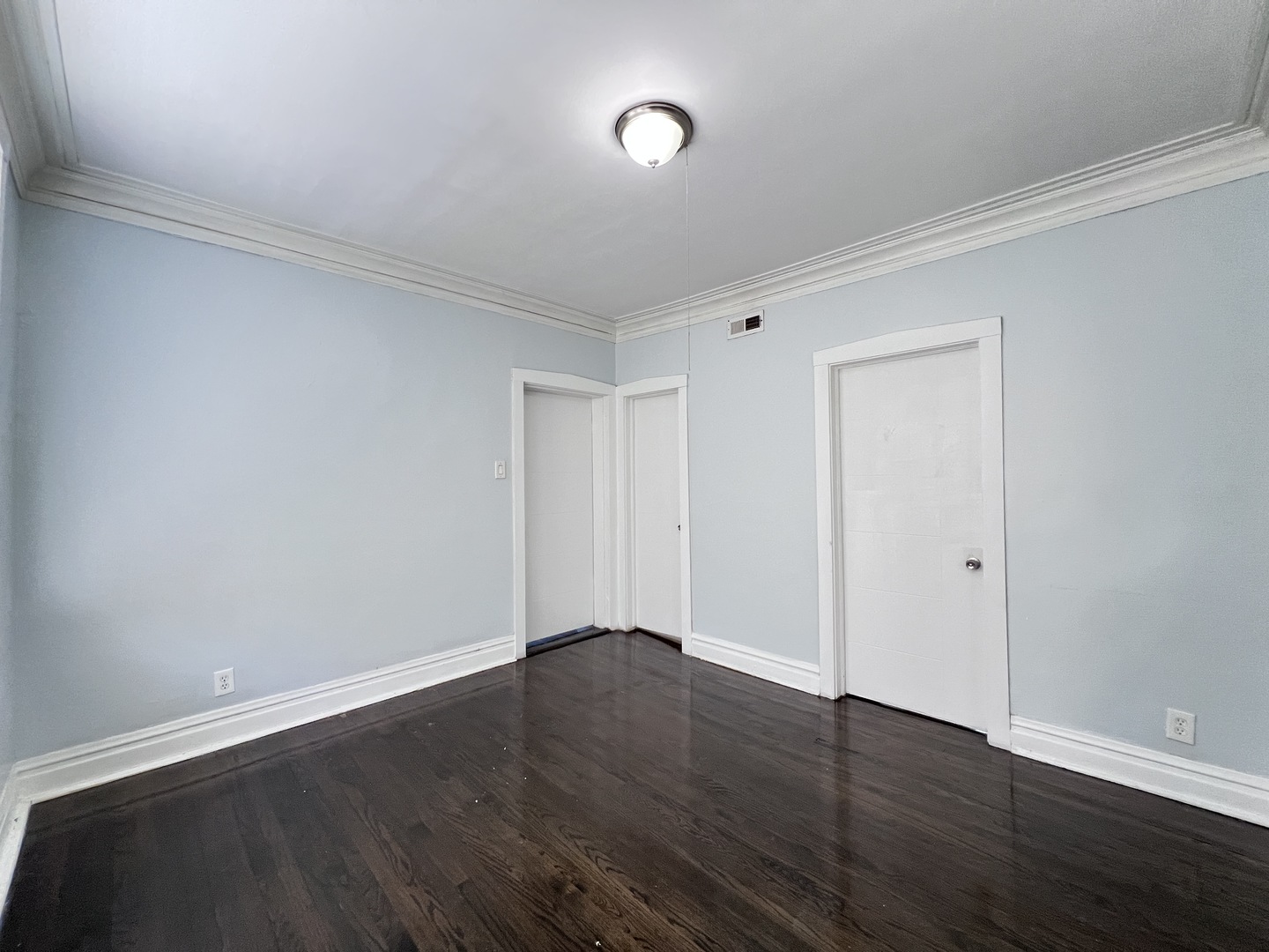 8856 S Lowe Avenue 2r Property Photo 19