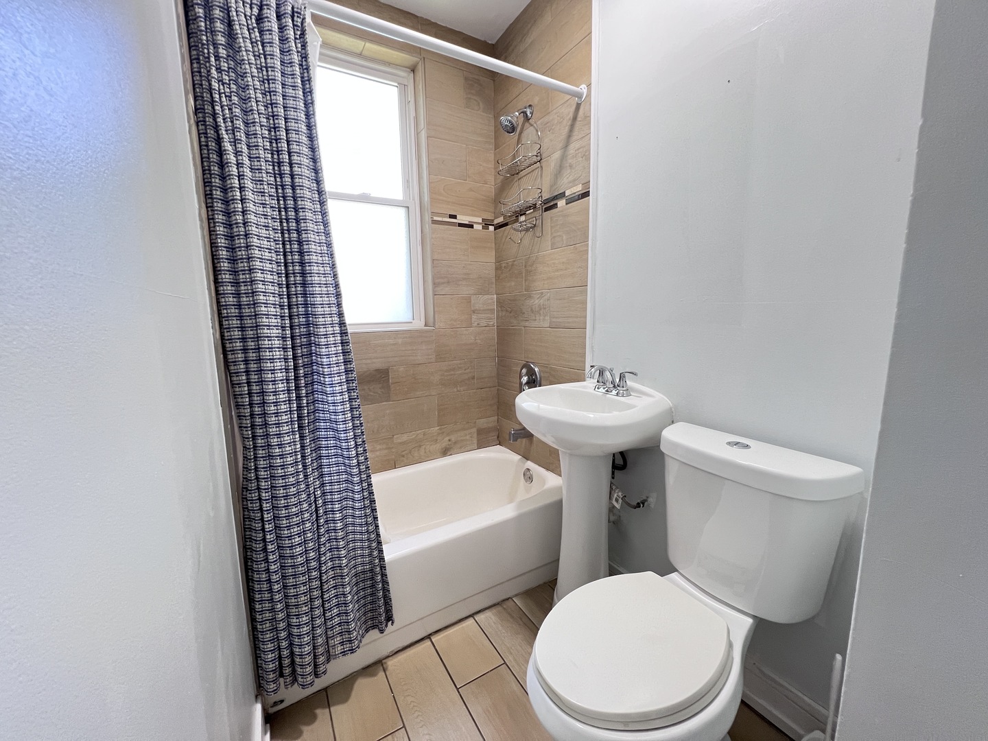 8856 S Lowe Avenue 2r Property Photo 28