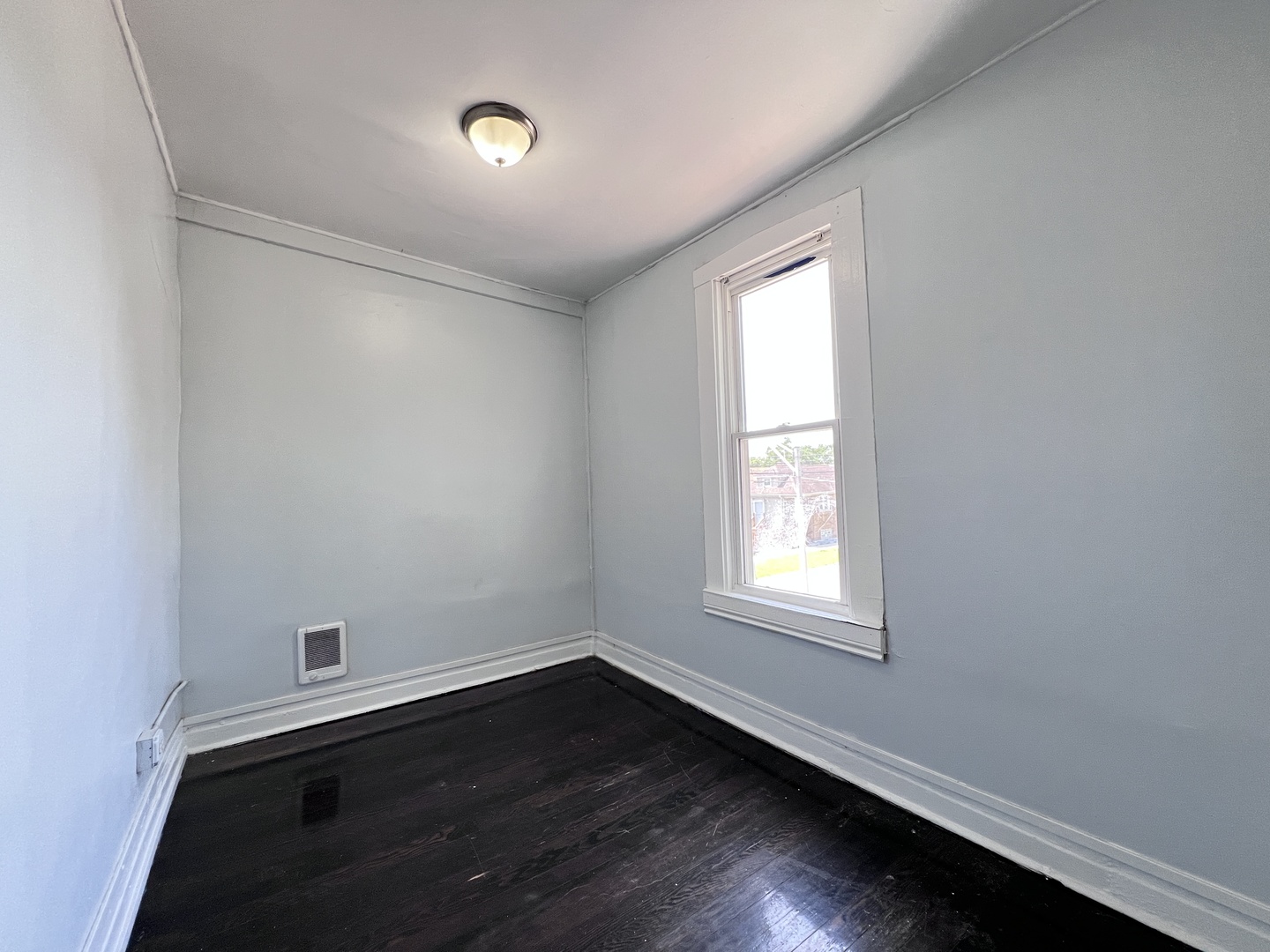 8856 S Lowe Avenue 2r Property Photo 34