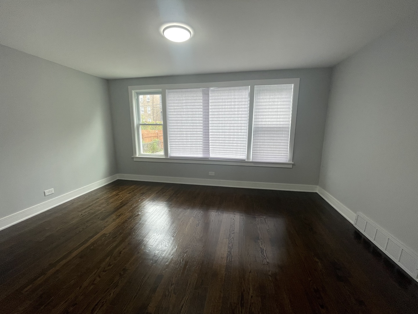 8023 S Yates Boulevard Property Photo 7