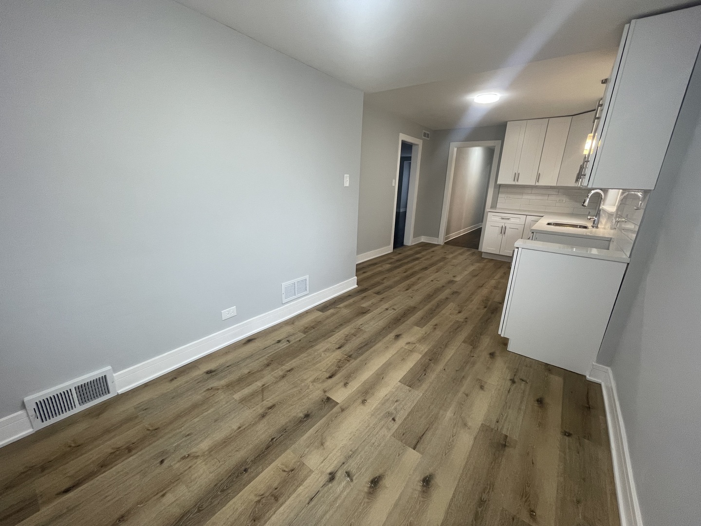 8023 S Yates Boulevard Property Photo 12