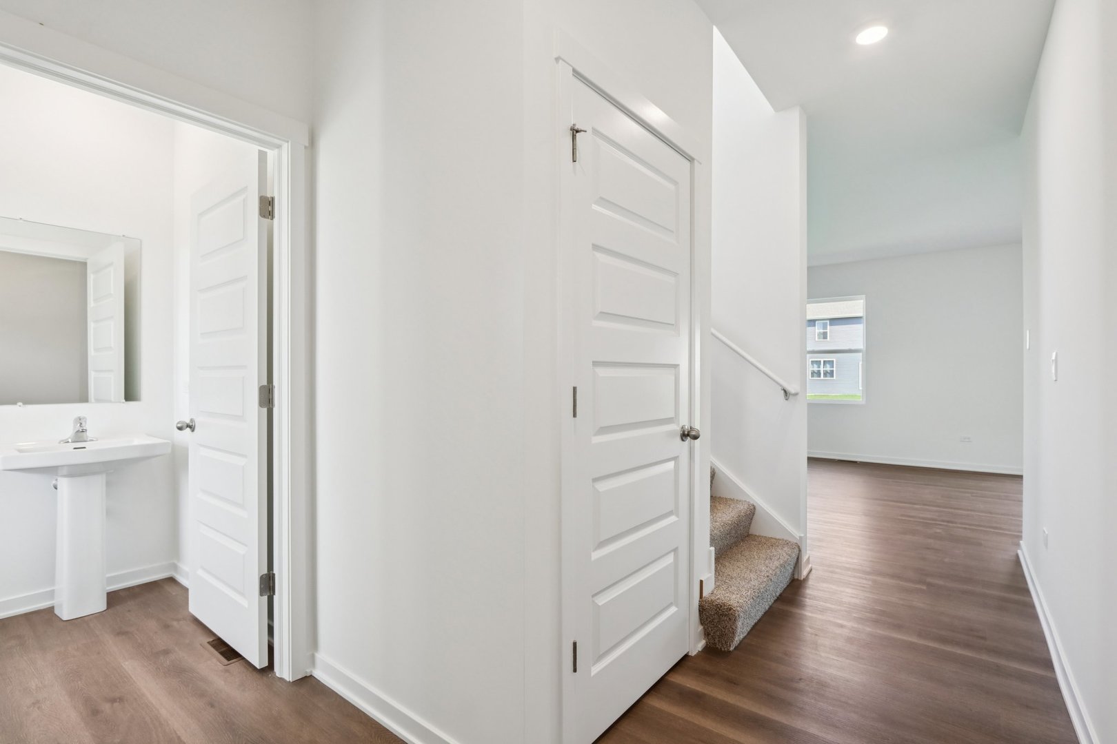 13628 S Coronado Circle Property Photo 2