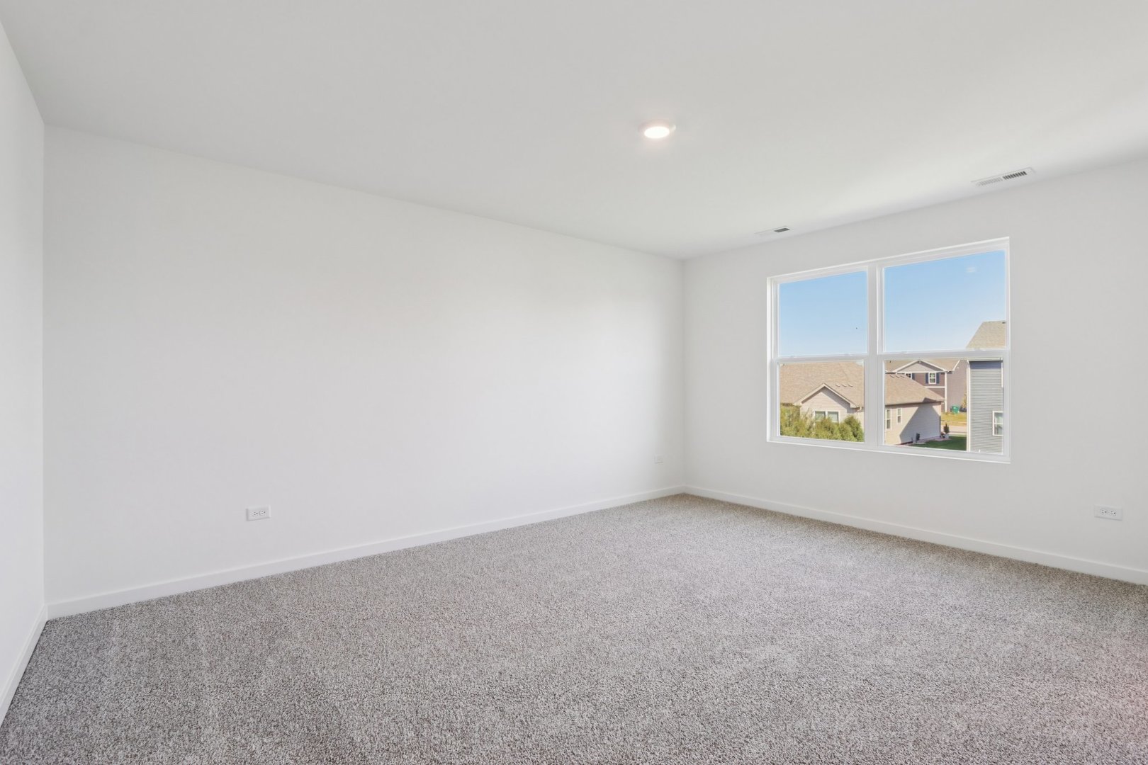 13628 S Coronado Circle Property Photo 13