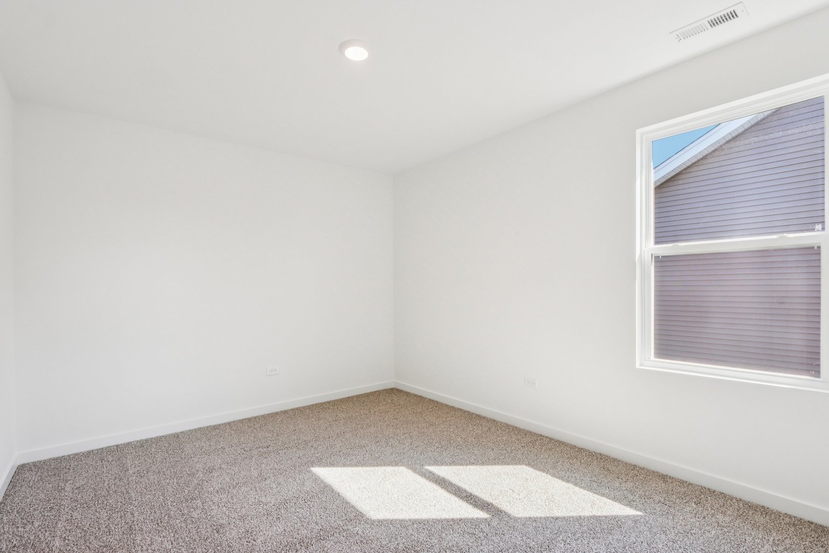 13628 S Coronado Circle Property Photo 20