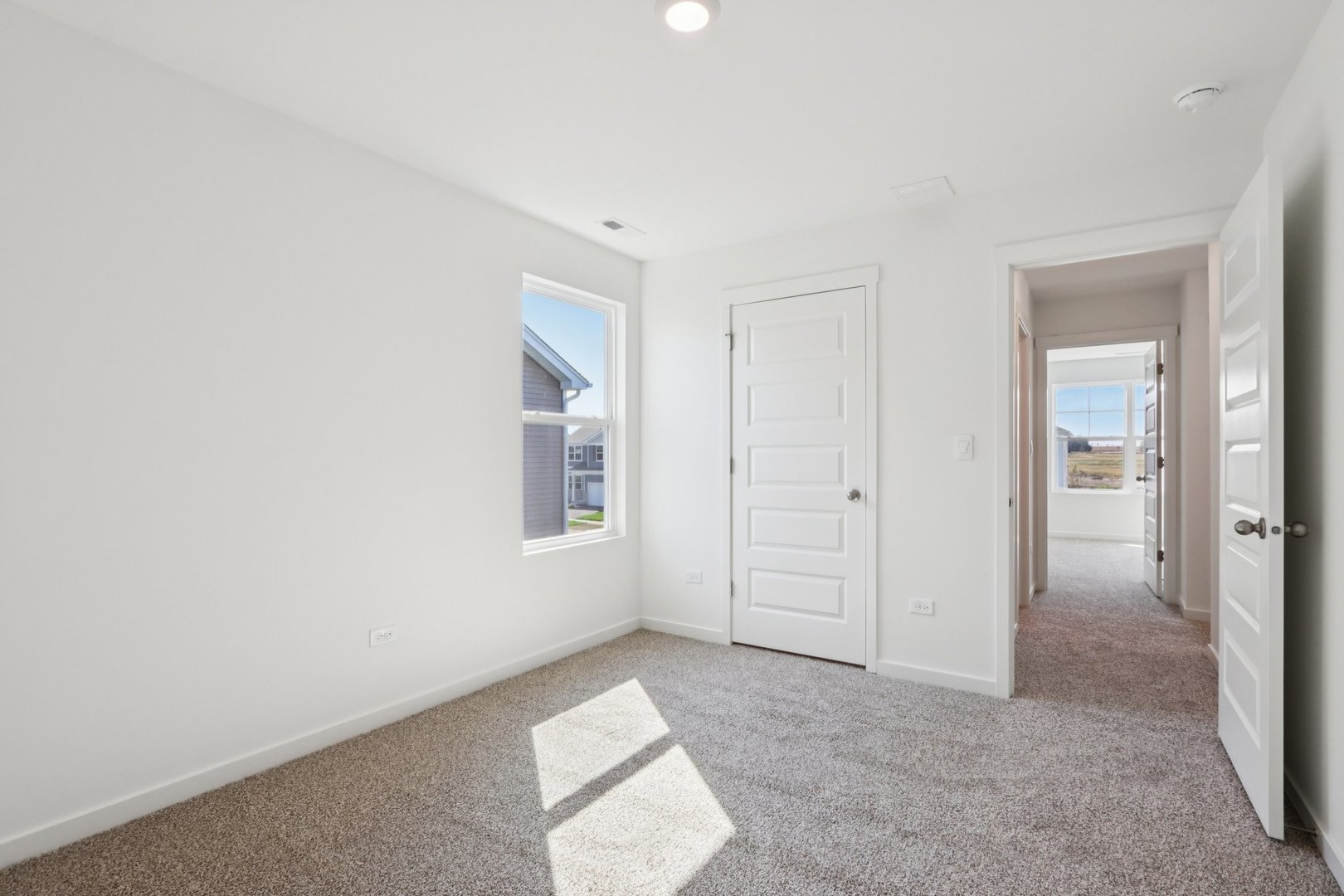 13628 S Coronado Circle Property Photo 21