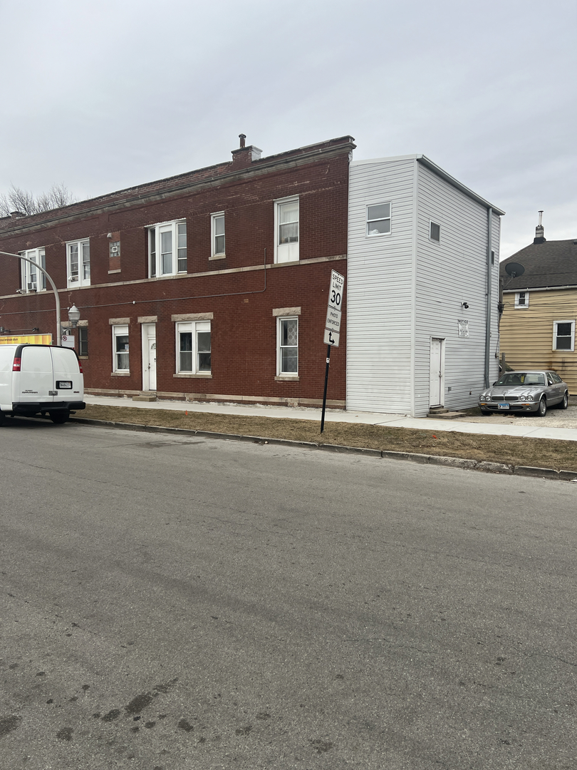 5000 S Western Avenue Property Photo 17