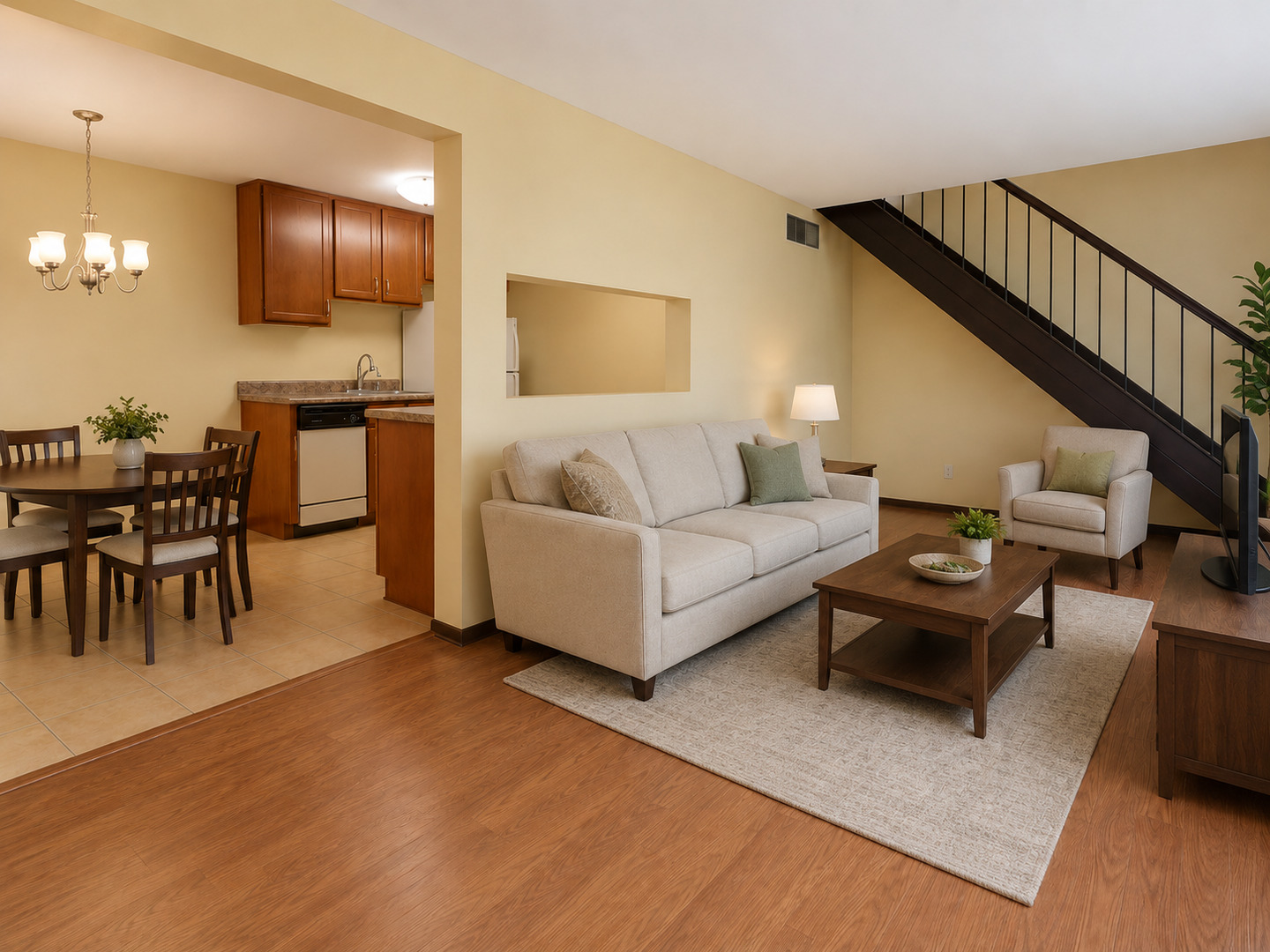 304 Creekside Court 304 Property Photo 4