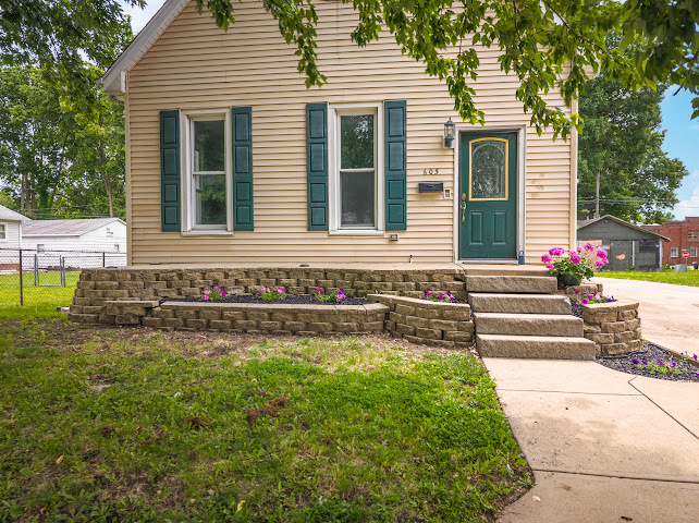 603 E Mill Street — $170,000