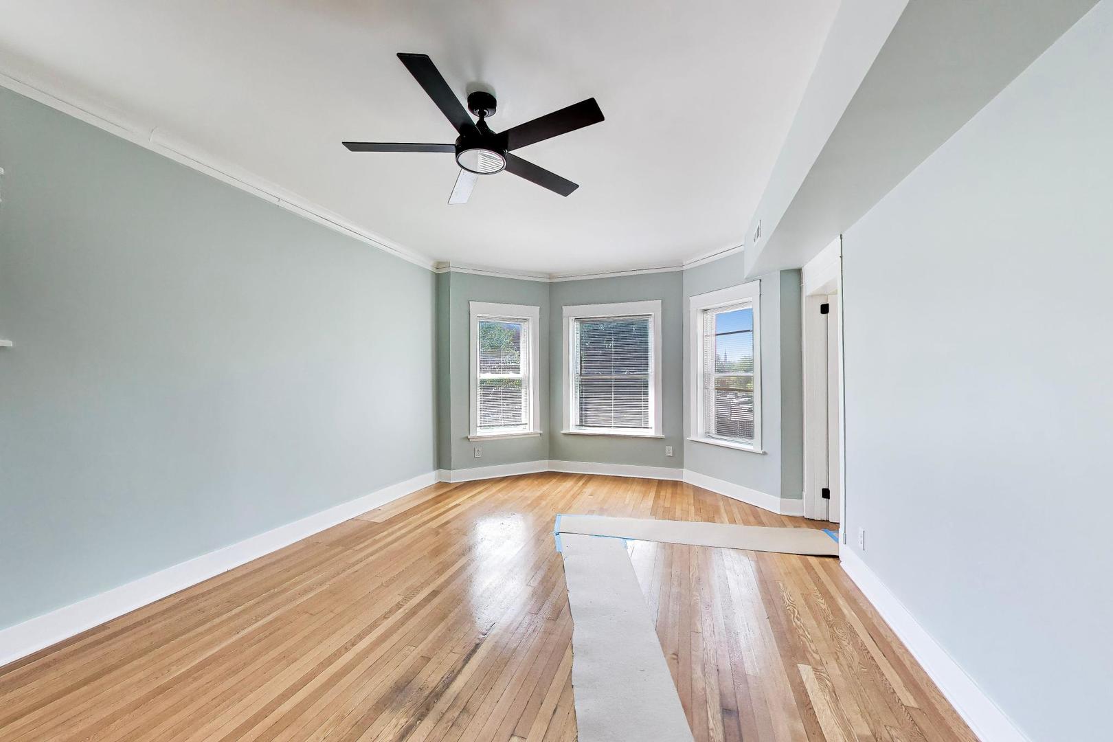 43 N Menard Avenue 2 Property Photo 6