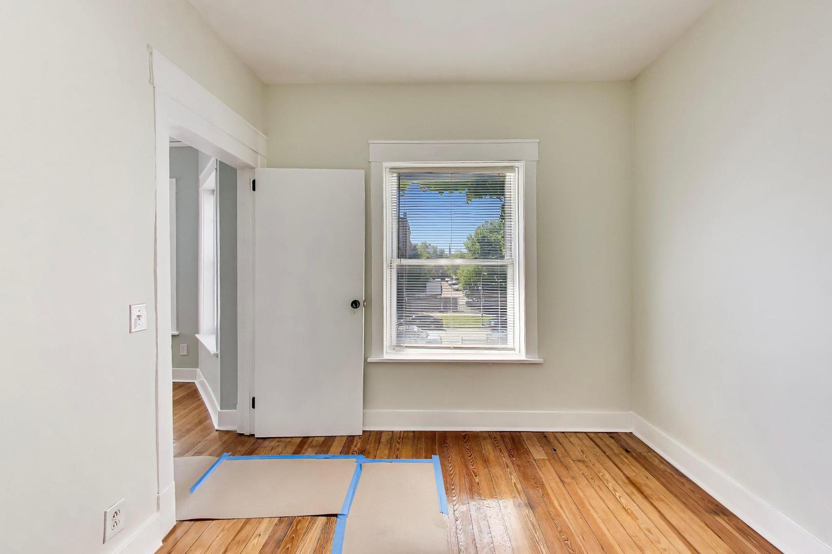 43 N Menard Avenue 2 Property Photo 14