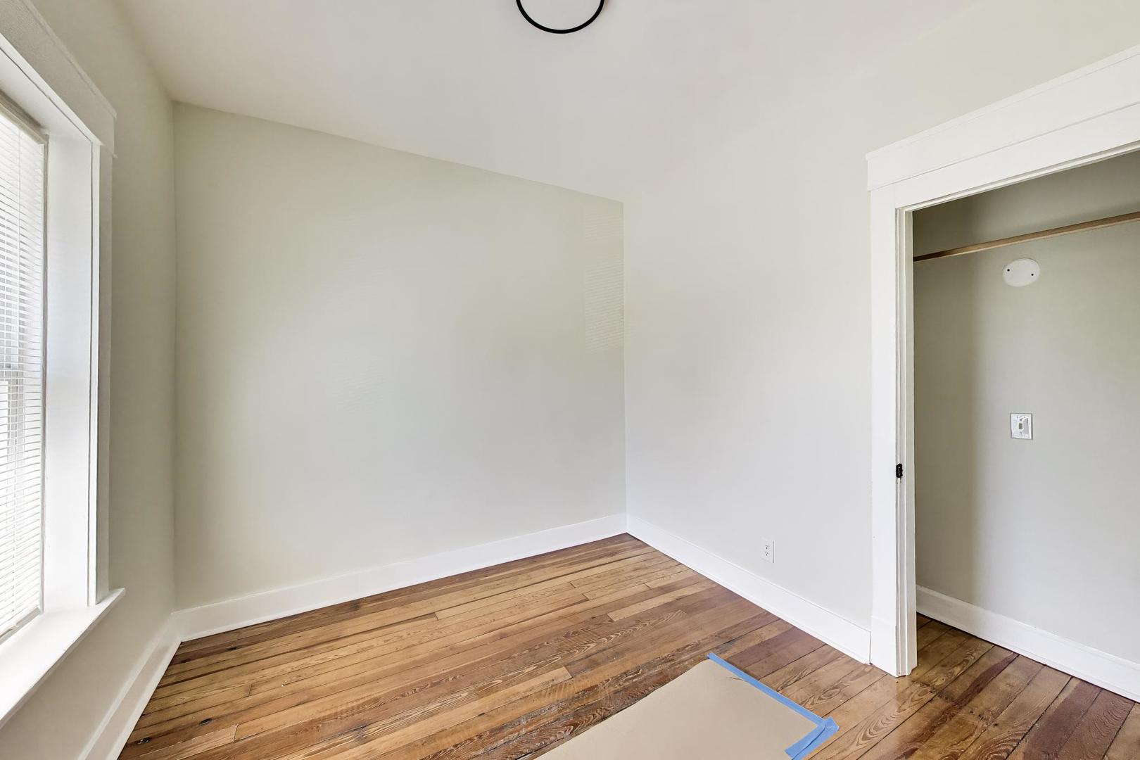 43 N Menard Avenue 2 Property Photo 19