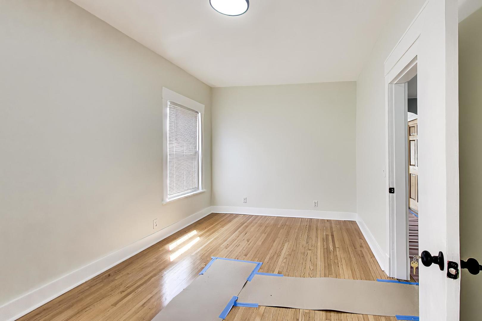 43 N Menard Avenue 2 Property Photo 21