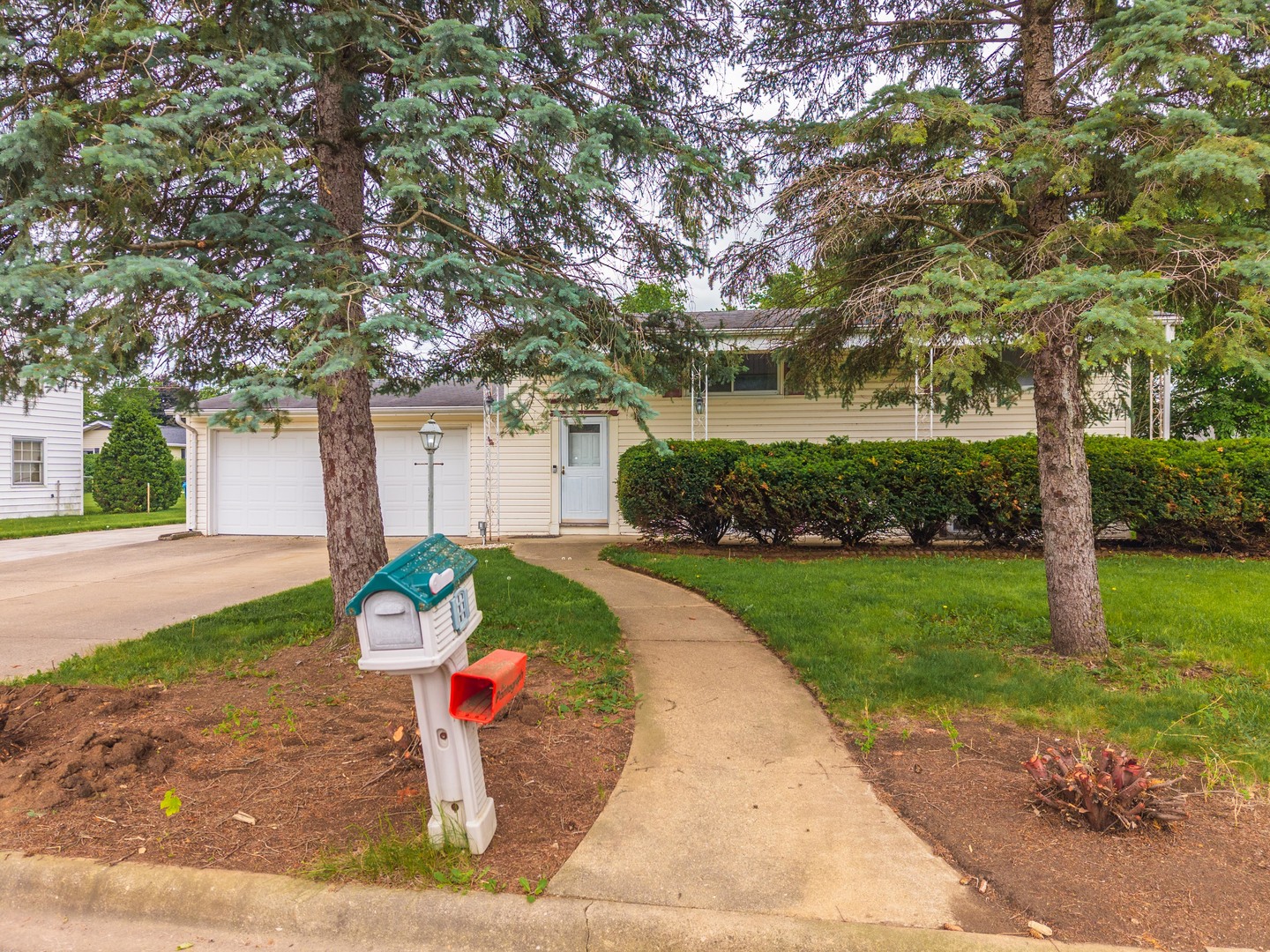 18 Oakwood Drive Property Photo 6